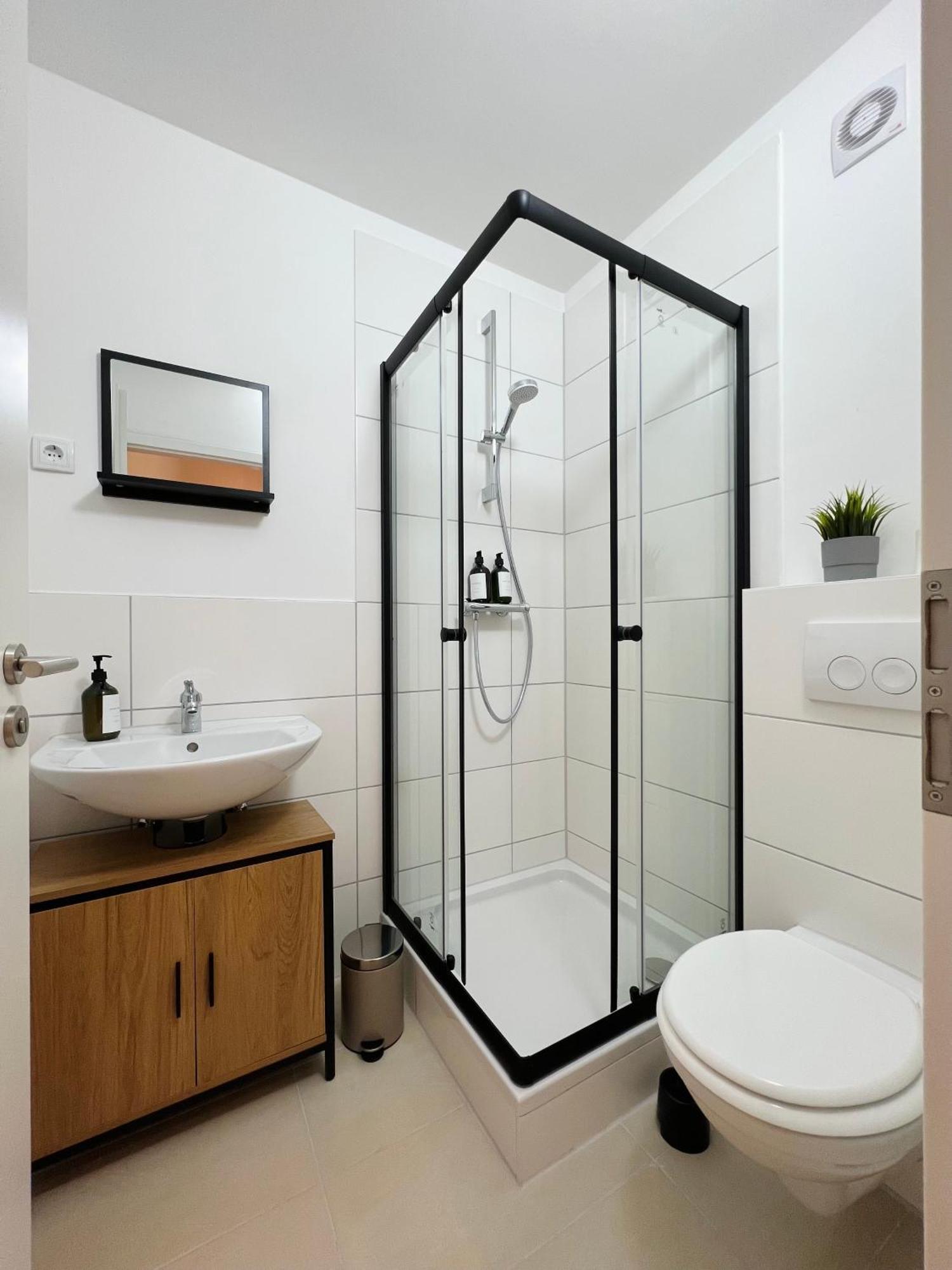 Sali - Remscheid - Apartmenthaus Εξωτερικό φωτογραφία